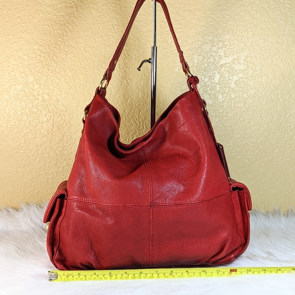 Pour La Victoire Red Pebbled Leather Hobo Shoulder Bag Large - Picture 2 of 14